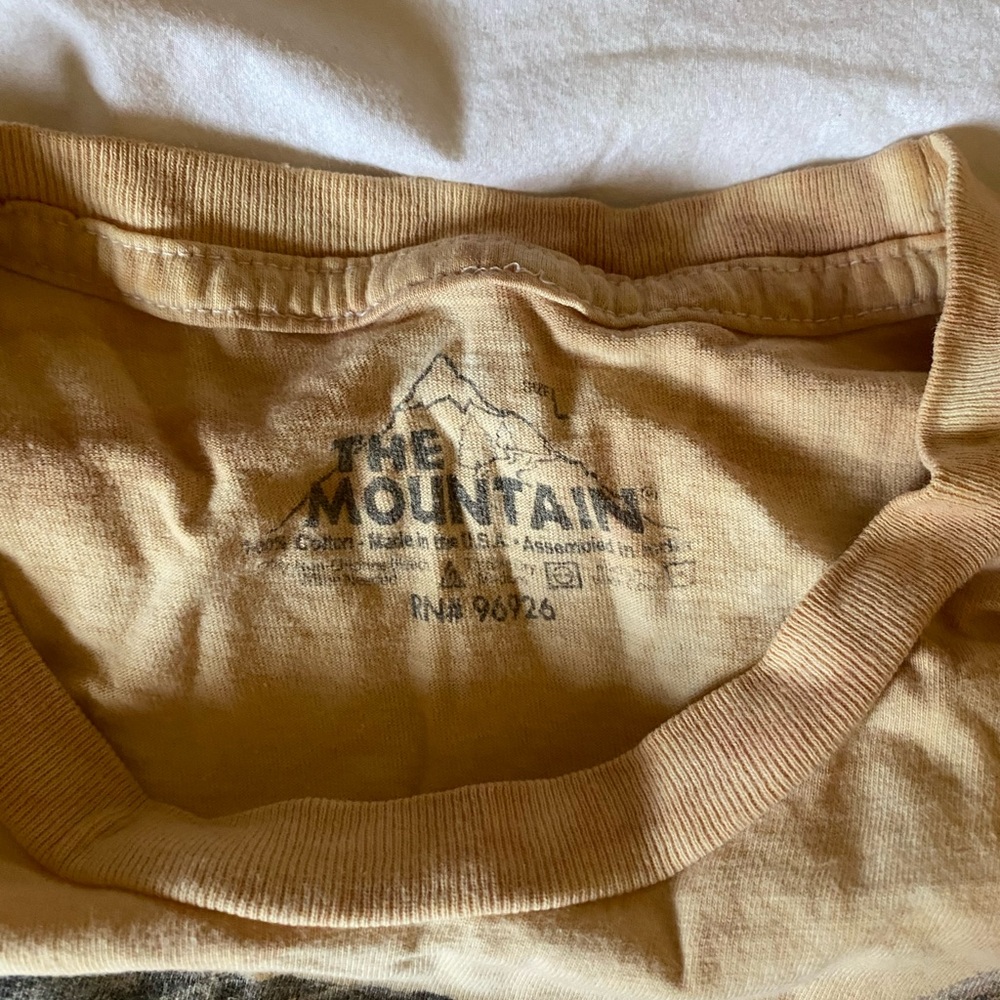 Woman’s tee